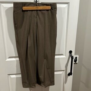Women’s Express Editor size 10R